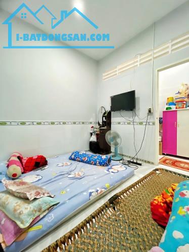 Bán nhà Huỳnh Văn Chính - Tân Phú , 2 phòng ngủ, 29m² (3.4m x 8.6m) - Giá 3.3 tỷ TL - 1