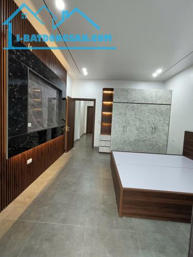 BÁN NHÀ SIÊU ĐẸP 4.45 TỶ 3 TẦNG 72M2 CÓ SÂN Ô TÔ KHU ĐỒNG QUÝT - 4