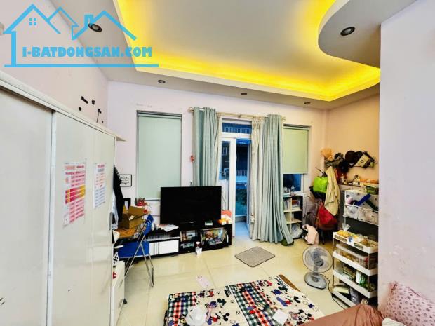 Hiếm CHDV sát Bầu Cát - Âu Cơ - 5 tầng - HXH Doanh Thu tốt - 2