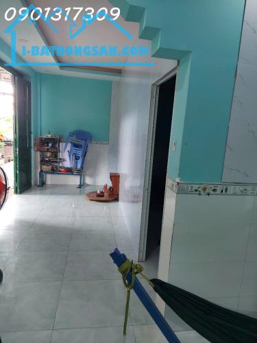 Chính chủ cần tiền bán gấp đất và nhà 2 căn cấp 4 Phường Tân Bình, Dĩ An, Bình Dương