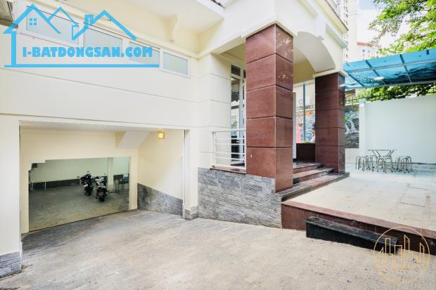 Bán Biệt Thự Hầm 3 Tầng,Hồ Bơi,Sân Vườn Ngay Song Hành,An Phú,Quận 2-Giá 58 Tỷ TL - 3