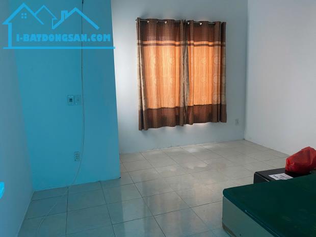 Cho thuê nhà ngõ 191 Minh Khai, 2 tầng x 50m2, 2 ngủ, 10 Triệu - ưu tiên hộ gia đình - 2
