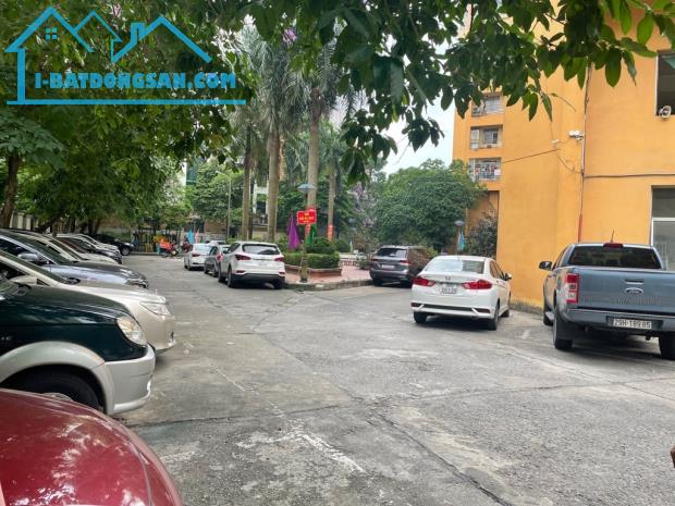 Bán chung cư Vũ Phạm Hàm. Đường rộng Thênh Thang.View siêu mượt. Dt62m 4,55Tỷ