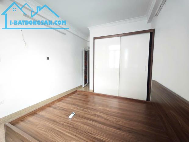 Hàng hiếm vị trí cực đỉnh - gần Lăng Bác - hộ khẩu Ba Đình - gần 6 tỷ - 2