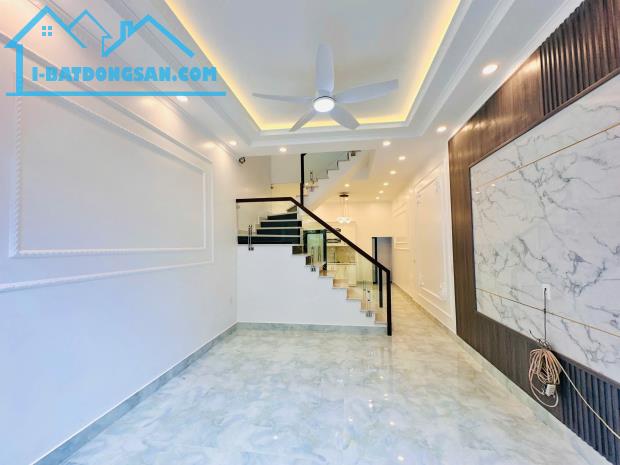 Bán nhà 3 tầng độc lập sạch đẹp về ở luôn ngõ 38 An Đà