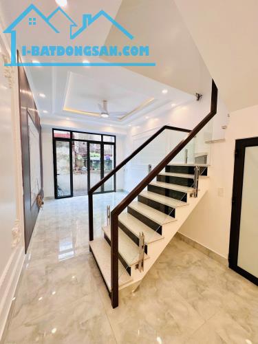 Bán nhà 3 tầng độc lập sạch đẹp về ở luôn ngõ 38 An Đà - 2