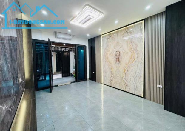 BÁN NHÀ 6 TẦNG THANG MÁY – PHỐ BỒ ĐỀ – NGÕ Ô TÔ TRÁNH – 58M² – 15TỶ - 1