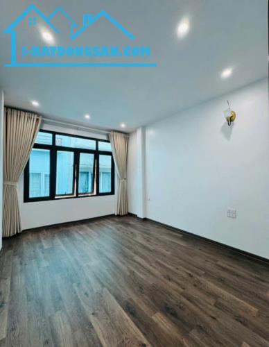 BÁN NHÀ 6 TẦNG THANG MÁY – PHỐ BỒ ĐỀ – NGÕ Ô TÔ TRÁNH – 58M² – 15TỶ - 4