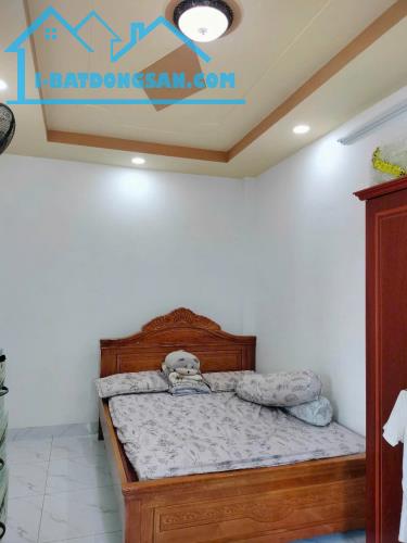 Nhà / tỉnh lộ 15, xã Tân Thạnh Đông dt 126m2 2 lầu 4pn 4wc giá 4,85 tỷ - 1