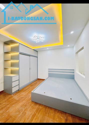 MÌNH CHÍNH CHỦ BÁN CĂN TẬP THỂ TOÀ C8 TẠI MẶT PHỐ QUỲNH MAI, Q. HAI BÀ TRƯNG, HÀ NỘI - 1