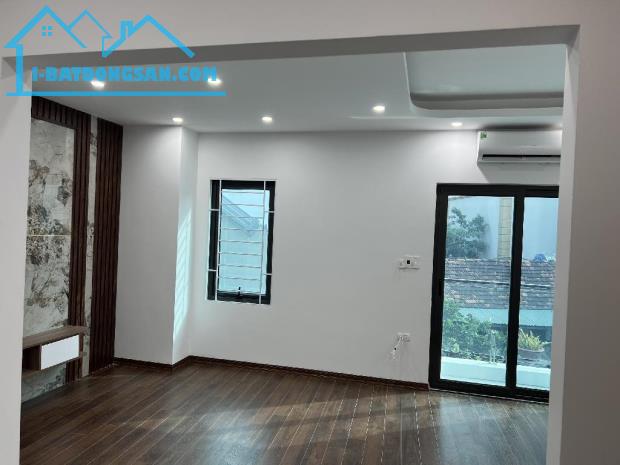 NHÀ đẹp, 10m ra phố ĐỘI CẤN, Trung Tâm Ba Đình. 34m² x 4 tầng. Sổ trao tay 8 tỷ