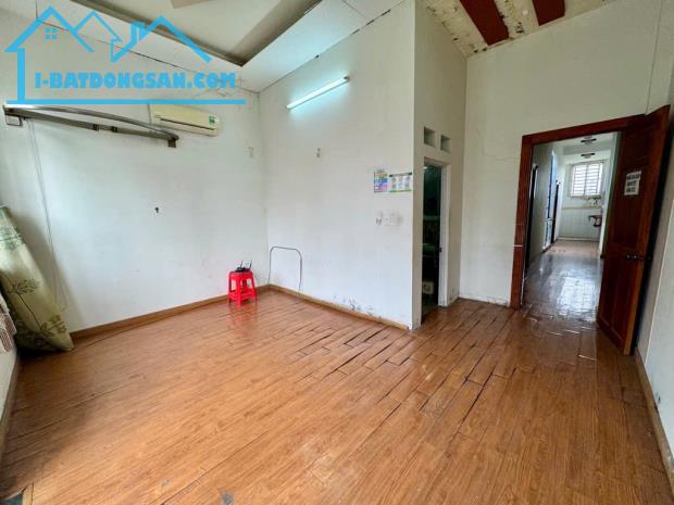🌟 CƠ HỘI VÀNG - NHÀ ĐẸP 1 TRỆT 1 LẦU TẠI HÓC MÔN, GIÁ CHỈ 5.5 TỶ! - 1