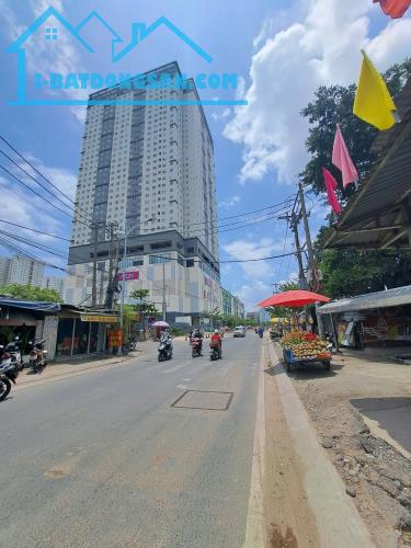 Bán nhà mặt tiền hẻm Tạ Quang Bửu Quận 8 – gần AEON MALL – ô tô đỗ cửa
Cần bán gấp nhà