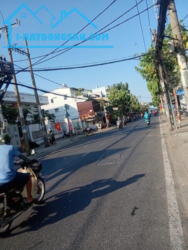Bánhà mặt tiền hẻm Phạm Thế Hiển Quận 8 – sát bến xe Q8 – ô tô đỗ cửa
Cần bán gấp nhà - 1