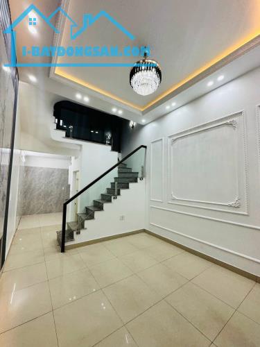 Bán nhà Đình Đông, Đông Hải, Lê Chân. 2,05tỷ, 3,5 tầng, 30m. - 1