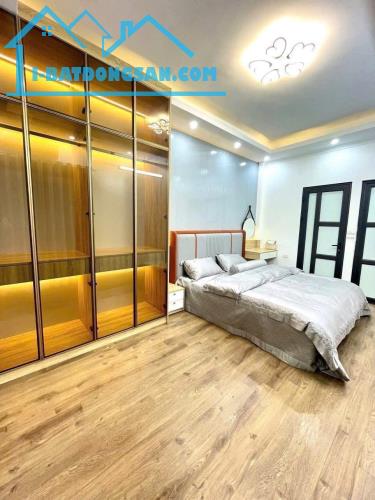 Bán nhà An Dương Vương 30m, 5 tầng, MT3.9 giá  5,75 tỷ  🌹RẺ NHẤT KHU VỰC TÂY Hồ