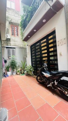 NHÀ ĐẸP PHỐ THANH AM - 50M2 - 3 TẦNG - VÀI BƯỚC RA MẶT PHỐ - Ô TÔ ĐỖ NGÀY ĐÊM - 3