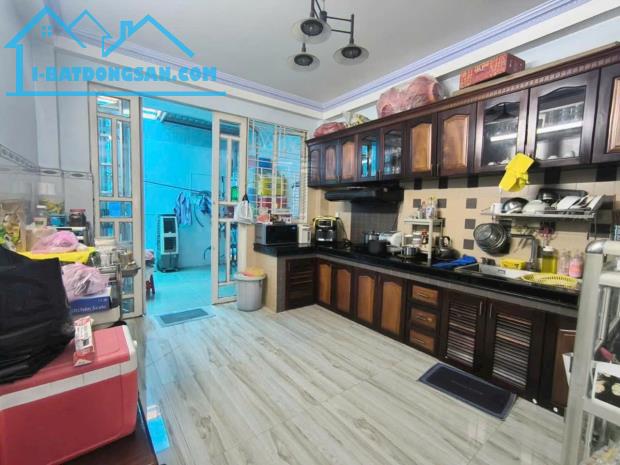 BÁN NHÀ HẺM XE TẢI - VỊ TRÍ KINH DOANH KHU VỰC TÂN SƠN NHÌ - TÂN PHÚ GẦN 100M2 - 4 TẦNG BT - 1