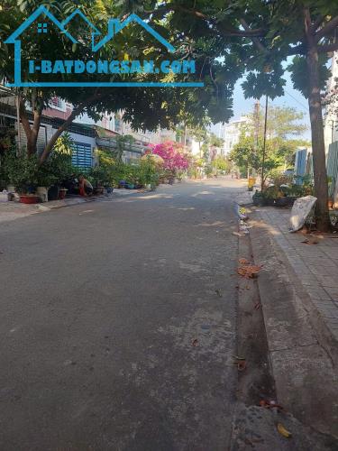 Nhà đẹp thiết kế hiện đại,nội thất cao cấp,Nguyễn Thị Định,cạnh phường Cát Lái,Thủ Đức.