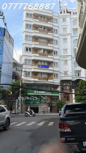 Tòa Nhà MT Cửu Long Khu sân bay TSN khoáng 300tr/T giá giảm mạnh - 2