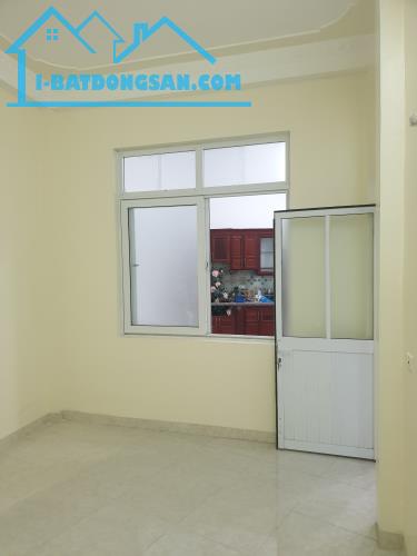 BÁN NHÀ 1.54 TỶ 2 TẦNG 60M2 ( HƯỚNG TÂY ) NGÕ CẦU ĐÔNG - 2