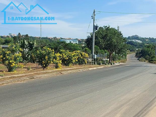 Nợ bán nhanh-Đất Ven Biển,mặt tiền 55m đường Nhựa 1/5-Phú Hài-Phan Thiết-DT 800m2 - 1