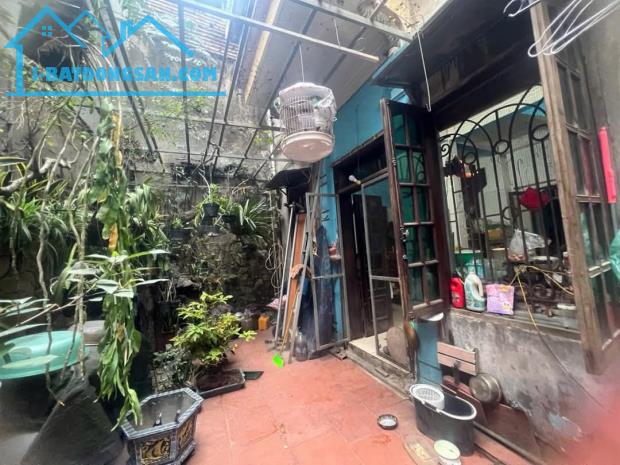 BÁN NHÀ RIÊNG ĐƯỜNG MINH KHAI HAI BÀ TRƯNG, NGÕ THÔNG Ô TÔ KINH DOANH. DT 130M2 GIÁ 28 TỶ - 1