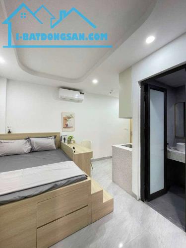 Bán nhà Vương Thừa Vũ tòa căn hộ cao cấp , ô tô đỗ cổng , doanh thu khủng - 12.8 tỷ - 2