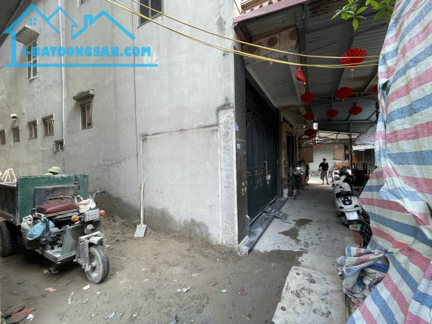 Kim Mã - Giang Văn Minh - Nhỉnh 10 tỷ - Căn góc ngõ kinh doanh VP, Spa. LH 0938010596.