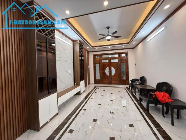 Kim Mã - Giang Văn Minh - Nhỉnh 10 tỷ - Căn góc ngõ kinh doanh VP, Spa. LH 0938010596. - 2