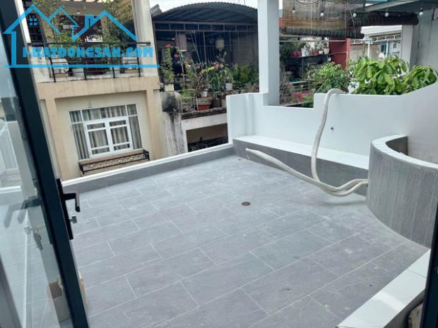 [Quận 3] Bán nhà đẹp mới xây trong Nguyễn Đình Chiểu, CMT8, Nguyễn Thượng Hiền, 4PN - 3