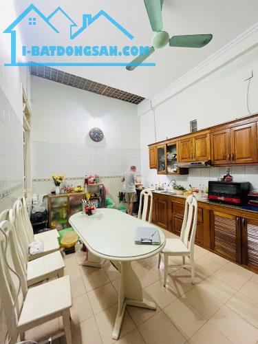 Bán nhà Kim Mã – Ba Đình – căn góc – Ngõ thông – DT184m  - 5 Tầng  - MT7m – 31.3 tỷ . - 1
