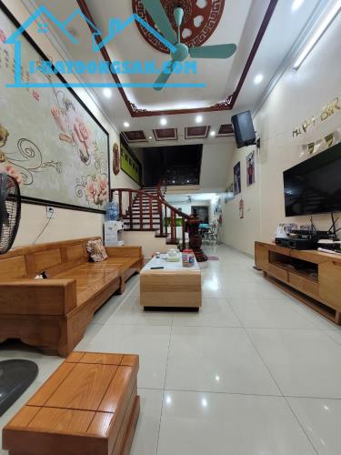 CHỦ TỰ XÂY – NHÀ ĐẸP LONG LANH – CÓ Ô CHỜ THANG MÁY – FULL NỘI THẤT – Ô TÔ TRÁNH –GẦN AEON