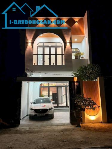 bán nhà mới trung tâm thị trấn Diên Khánh 0985451850