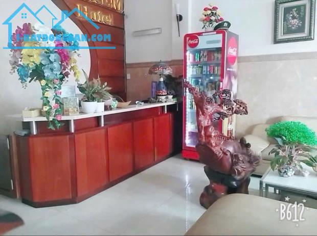 BÁN KHÁCH SẠN 7 TẦNG MẶT TIỀN HÀ HUY GIÁP – THẠNH LỘC, Q.12 - 1