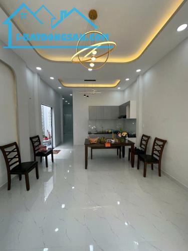 BÁN NHÀ CHIẾN LƯỢC GIÁP Q.6 - NGANG 5M - NỞ HẬU TÀI LỘC - 77M2 CHỈ NHỈNH 4 TỶ - 2