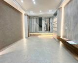 Bán nhà Phố Trạm - Đàm Quang Trung. Ba bước ra phố, Aeon Long Biên 200m. Lh 0965858116