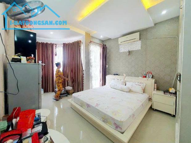 Bán Nhà HXT Lô Góc Nguyễn Sỹ Sách, Víp Tân Bình, 81m2, 5 Tầng, Nội Thất Đẹp, Chỉ 13 Tỷ - 2