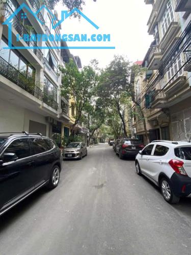 Lạc Trung 82 m2, kinh doanh, sổ vuông, ô tô tránh, 20 tỷ - 3