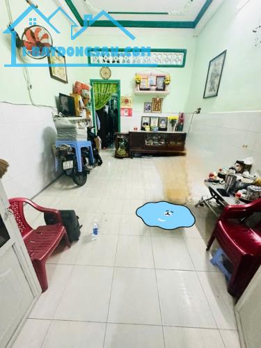 BÁN NHÀ TÂN PHÚ HAI MẶT HẺM THÔNG 51M 2 TẦNG 3PN VI TRÍ ĐẸP 5.3 TỶ - 3