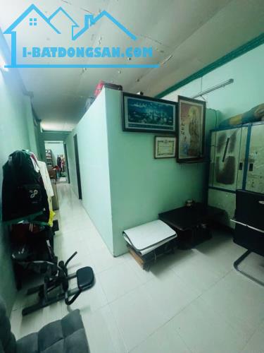 BÁN NHÀ TÂN PHÚ HAI MẶT HẺM THÔNG 51M 2 TẦNG 3PN VI TRÍ ĐẸP 5.3 TỶ