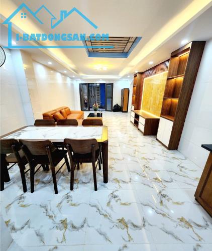 Bán nhà Hoàng Mai 36m2 giá chỉ 8 tỷ 0978199910 - 1