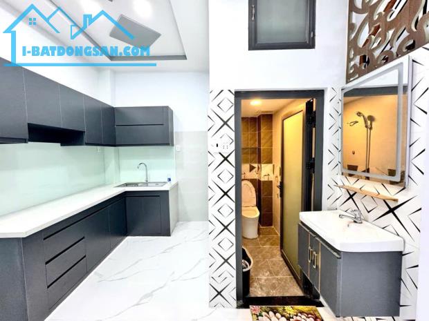 BÁN GẤP NHÀ ĐẸP - P3 GÒ VẤP - GẦN SÂN BAY - 36 M2 - 4.25 TỶ - 2