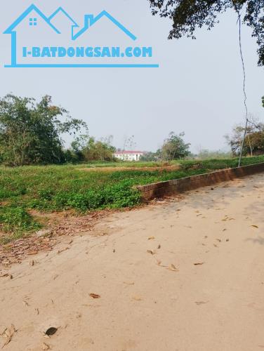 Đất Nhuận Trạch, Lương Sơn, Hòa Bình 1760m2, giá 9 tỷ