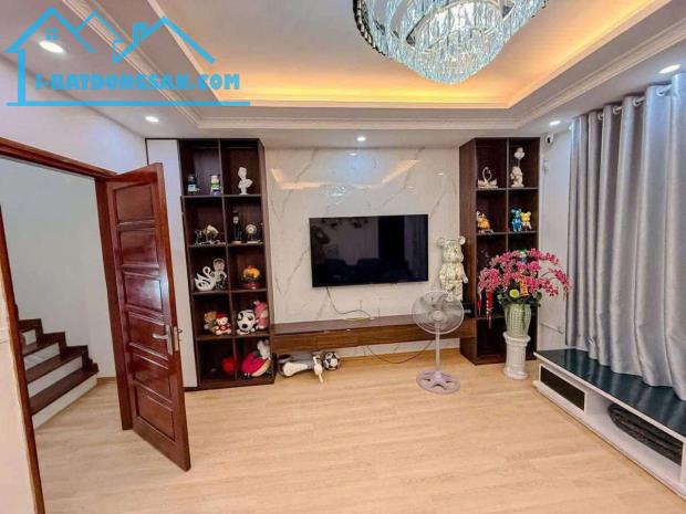 Nhà đẹp dân xây Trần_Quốc_Vượng, Cầu Giấy, ngõ thông, ở ngay, DT44m,MT5mx6tầng,nhỉnh 9 tỷ - 3