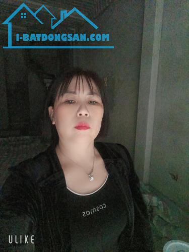 Nhà mới kính coong 6 tầng ,thang máy ,ô tô đỗ cửa ngõ148 ngọc hồi .