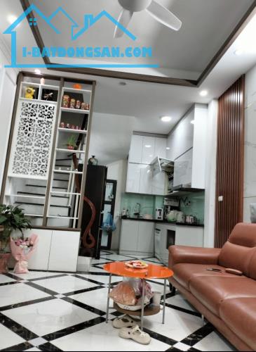 Bán nhà phố Tô Vĩnh Diện, Thanh Xuân. 31m2 x 5 Tầng. PHÂN LÔ. GẦN PHỐ.  Hơn 9 tỷ - 3