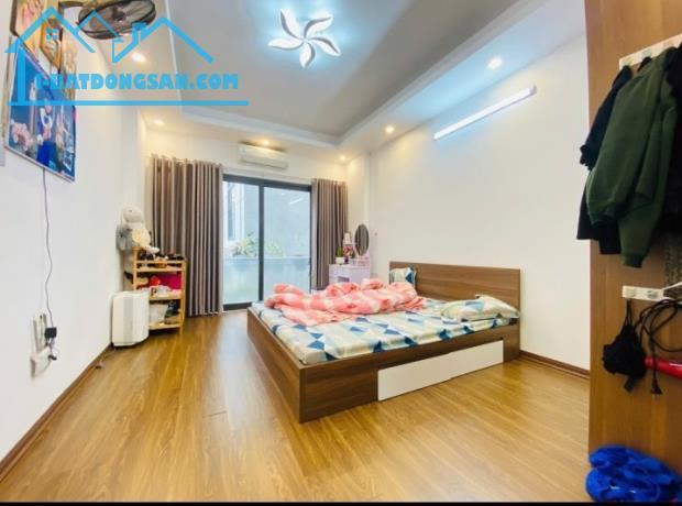 Bán nhà phố Tô Vĩnh Diện, Thanh Xuân. 31m2 x 5 Tầng. PHÂN LÔ. GẦN PHỐ.  Hơn 9 tỷ - 2