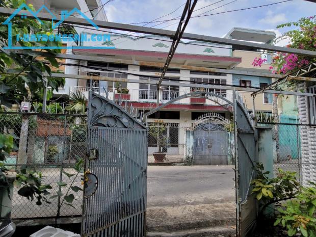 Bán nhà đường Bình Đông, phường 14, quận 8, 370m2, 20.3 tỷ