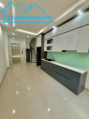 Bán Nhà phố Đội Cấn DT 32m x 6 Tầng THANG MÁY MT 4m Giá 8,4 tỷ - 3